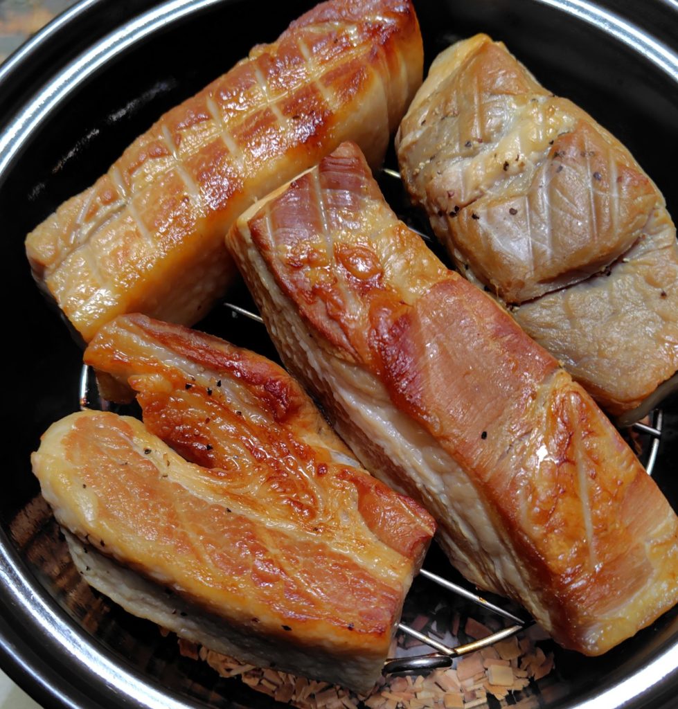 色づいてきたベーコン